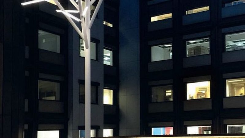 景观照明高杆灯定制：如何打造安全、美观、高效的照明解决方案**